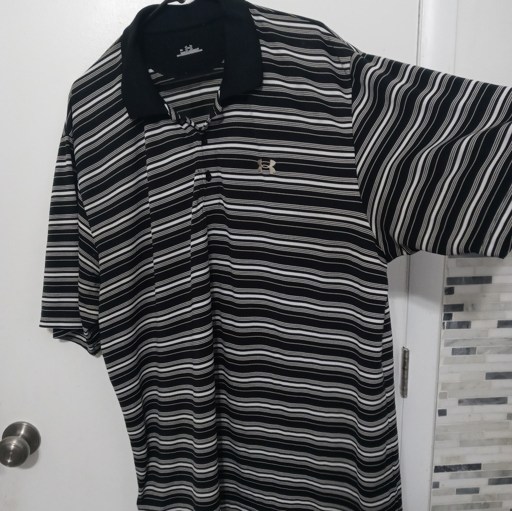 Under Armour Men's XL Short sleeve Black Beige white Striped collar Henley Polo - Picture 2 of 6